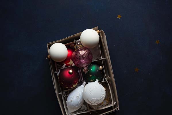 Weihnachtskugeln bruchsicher verstauen