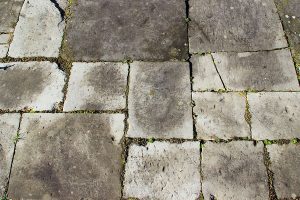 Hochdruckreiniger: Terrasse reinigen & Pflastersteine reinigen