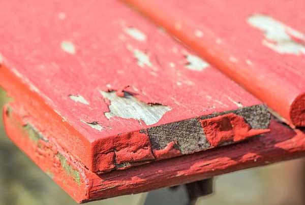 Holz lackieren – die Basis