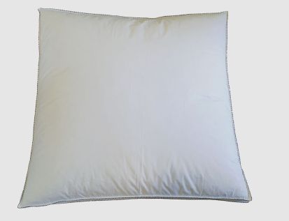 Kopfkissen mit Biese 80 x 80 cm
