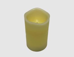 LED Kerze mit Flackereffekt creme