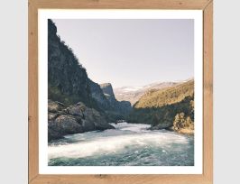 Abb. Bild Fluss in den Bergen