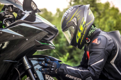 Motorradpflege: Tipps für gute Optik & Sicherheit