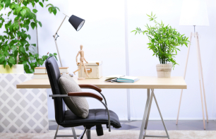 Ergonomisch arbeiten – Richtig sitzen am Schreibtisch