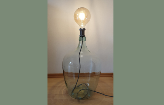 DIY-Weinballonlampe