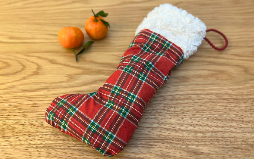 Nikolausstiefel nähen: DIY-Anleitung für festliche Weihnachtsdeko